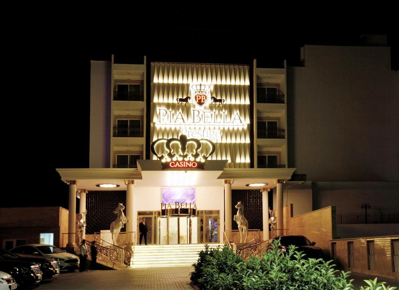 Hotel Pia Bella Kyrenia  Ngoại thất bức ảnh